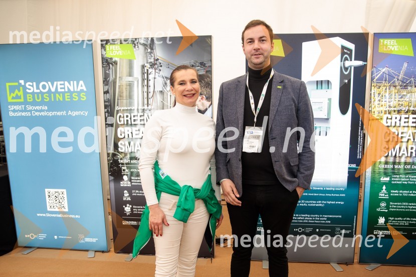 mag. Saša Leban, Sekretarka za gospodarstvo, turizem in šport, kabinet predsednika vlade;  Rok Capl, v.d. direktor, Spirit Slovenia59. Zlata lisica, nedelja