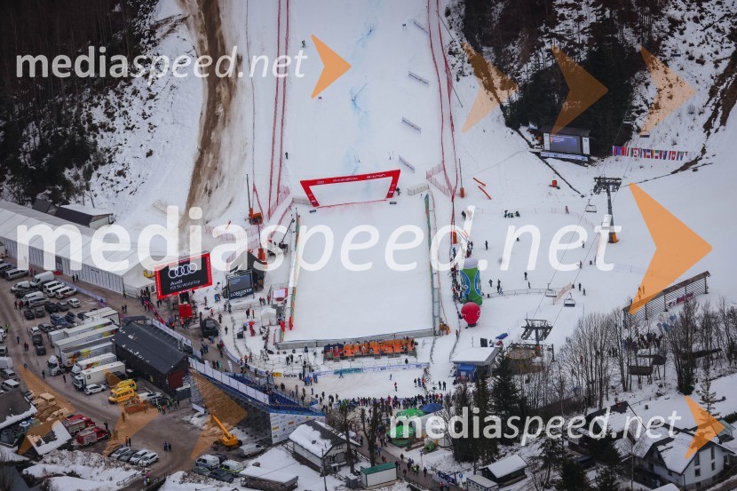 Kranjska Gora in Zlata lisica iz zraka
