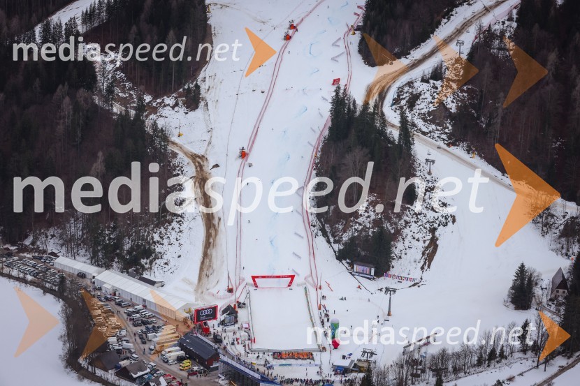 Kranjska Gora in Zlata lisica iz zraka