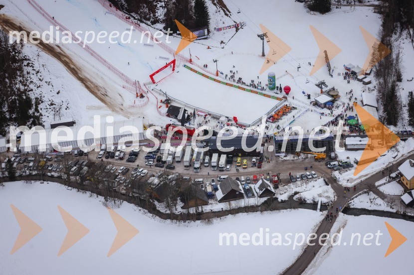 Kranjska Gora in Zlata lisica iz zraka