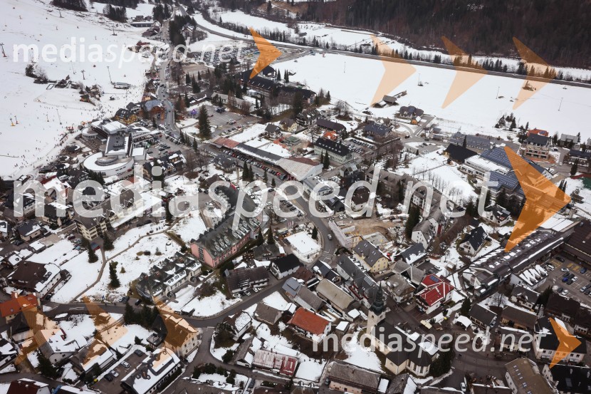 Kranjska Gora in Zlata lisica iz zraka