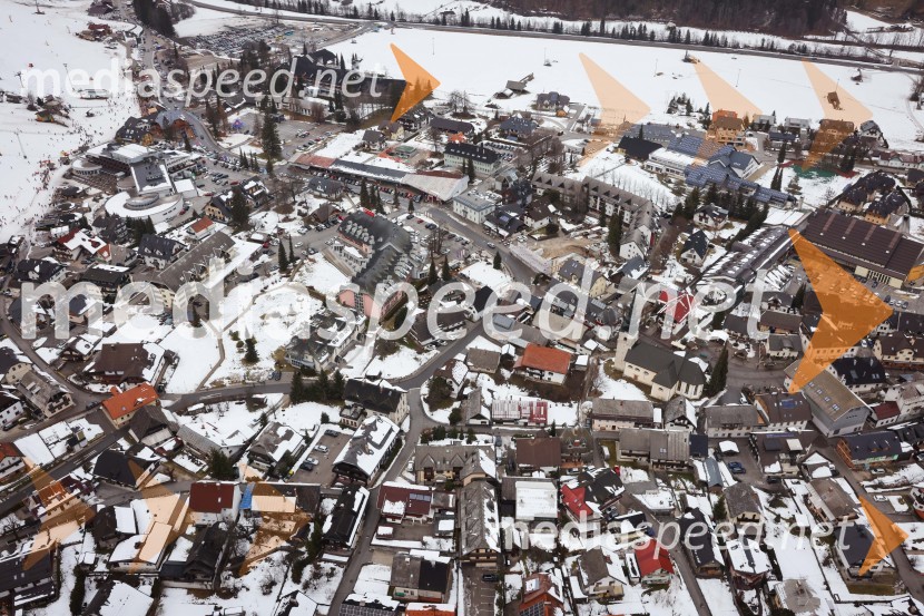 Kranjska Gora in Zlata lisica iz zraka