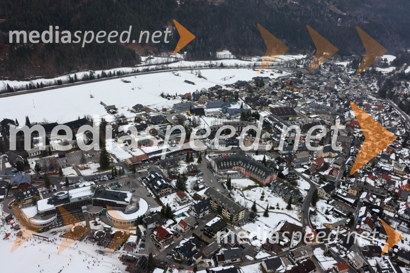 Kranjska Gora in Zlata lisica iz zraka