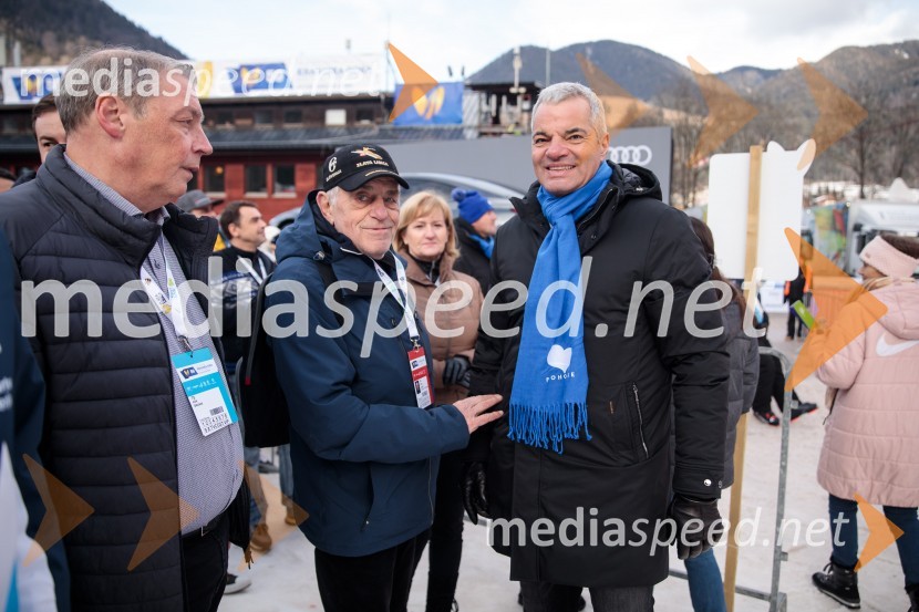  Hannes Roither, tiskovni predstavnik, Palfinger;  Danilo Kline, organizacijski komite, Zlata lisica;  Aleksander Saša Arsenovič, župan, Mestna občina Maribor59. Zlata lisica, nedelja