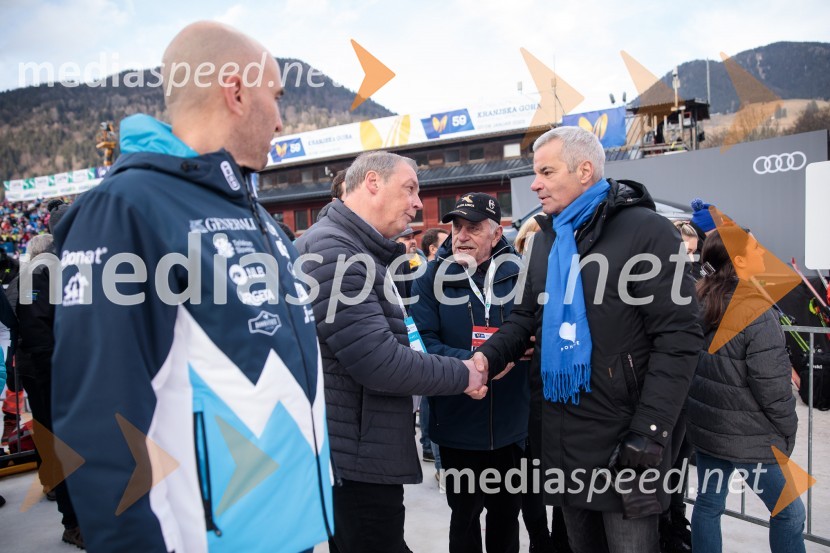  Jožko Križan, podjetnik;  Hannes Roither, tiskovni predstavnik, Palfinger;  Danilo Kline, organizacijski komite, Zlata lisica;  Aleksander Saša Arsenovič, župan, Mestna občina Maribor59. Zlata lisica, nedelja
