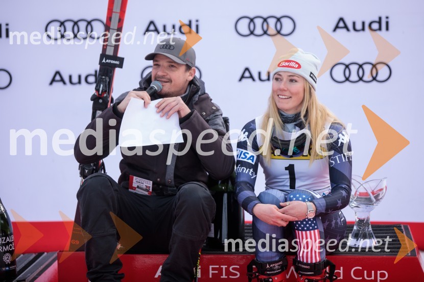  Mitja Šeško, moderator prireditev ;  Mikaela Shiffrin, smučarka (ZDA)59. Zlata lisica, nedelja
