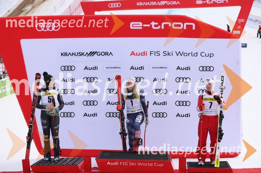  Federica Brignone, smučarka (Italija);  Mikaela Shiffrin, smučarka (ZDA);  Lara Gut-Behrami, smučarka (Švica)59. Zlata lisica, nedelja