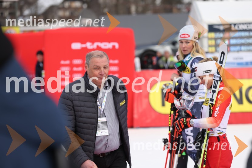  Hannes Roither, tiskovni predstavnik, Palfinger;  Mikaela Shiffrin, smučarka (ZDA);  Lara Gut-Behrami, smučarka (Švica)59. Zlata lisica, nedelja