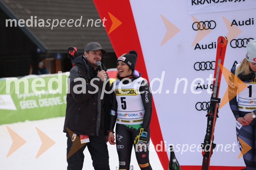  Mitja Šeško, moderator prireditev ;  Federica Brignone, smučarka (Italija)59. Zlata lisica, nedelja