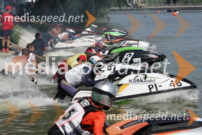 Pred štartomJET SKI, pokal Alpe Adria