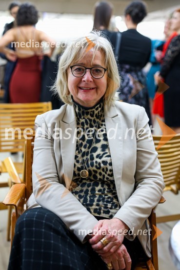  Dagmar von Bohnstein , predsednica upravnega odbora Slovensko-nemške gospodarske zbornice Inženirka leta 2022 je Rosana Kolar