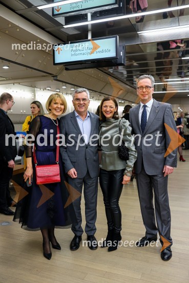 mag. Edita Kuhelj Krajnović, direktorica, Mediade;  Aleksander  Zalaznik, generalni direktor Danfoss Trata, predsednik Združenja Manager; dr. Maja Zalaznik, nekdanja ministrica za izobraževanje, znanost in šport;  Rade Krajnović, MediadeInženirka leta 2022 je Rosana Kolar