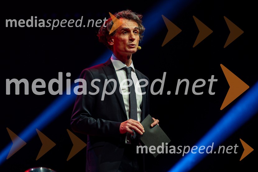  Jure Longyka, moderatorInženirka leta 2022 je Rosana Kolar