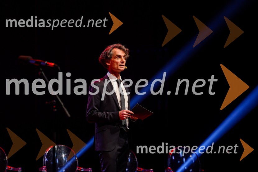  Jure Longyka, moderatorInženirka leta 2022 je Rosana Kolar