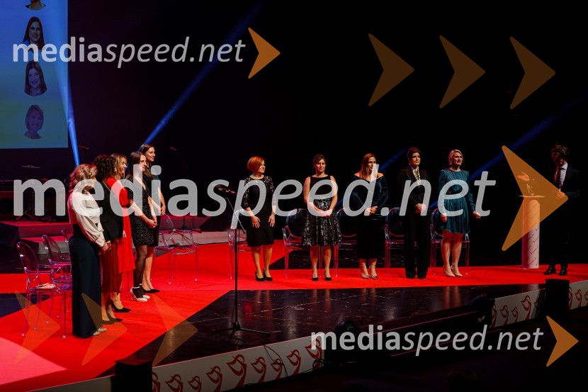  Rosana Kolar, Inženirka leta 2022;  Špela Poklukar, specialistka strojnega učenja, Endava, digitalne rešitve, d.o.o.;  Tajda Bogovič, azvijalka programske opreme, MESI, razvoj medicinskih naprav, d.o.o.;  Tajda Pirnat, specialistka za skladnost produktov z direktivami in regulativami, Danfoss Trata d.o.o.;  Viki Petrovič, višja tehnična svetovalka, Loftware;  Ana Kavčič, samostojna informatičarka, KRKA d. d., Novo mesto;  Barbara Pogačar, preskusna inženirka, SIQ Ljubljana;  Jerneja Sedlar, projektna inženirka v službi za razvoj in investicije, Holding Slovenske elektrarne;  Lara Topol, vodilna inštruktorica osebja proizvodnje in inženirka izmene, Nuklearna elektrarna Krško;  Neža Guzel, projektna in produktna vodja v razvoju, MAHLE Electric Drives Slovenija d.o.oInženirka leta 2022 je Rosana Kolar