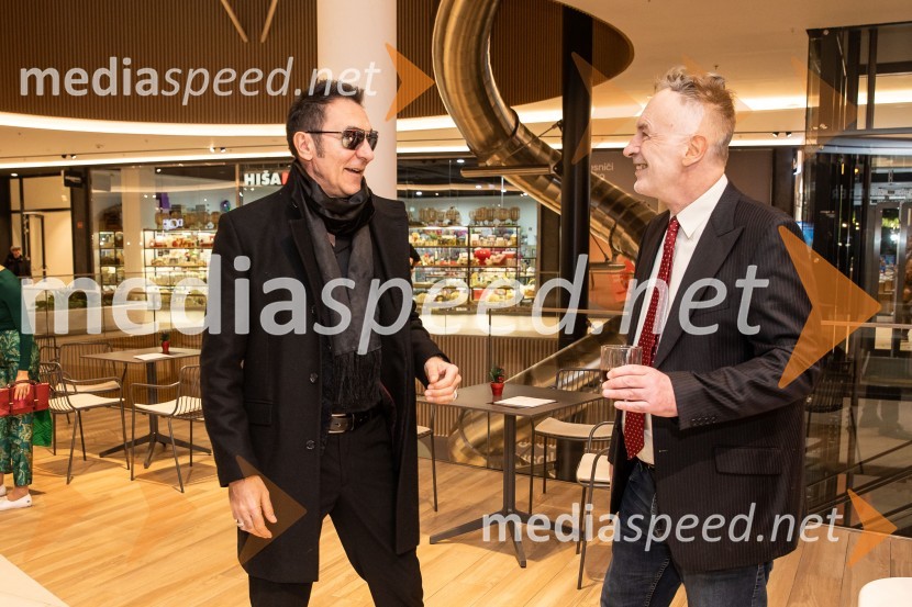  Branko Djurić, igralec;  Jonas Žnidaršič, igralecDedek gre na jug premiera, Cineplexx Ljubljana