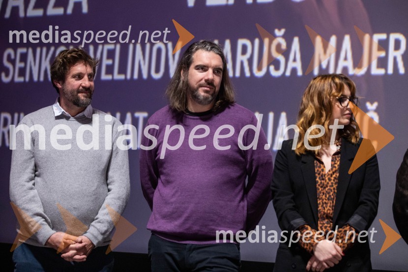  Miloš Srdić, fotograf;  ... ;  Zarja  Predin, stilistka in kostumografinjaDedek gre na jug premiera, Cineplexx Ljubljana