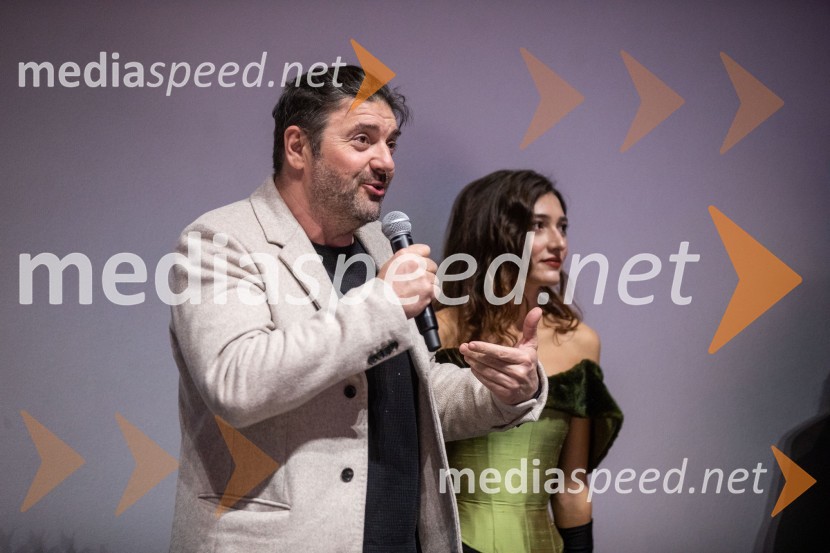  Goran  Navojec, igralec;  Zala Djurić, igralkaDedek gre na jug premiera, Cineplexx Ljubljana