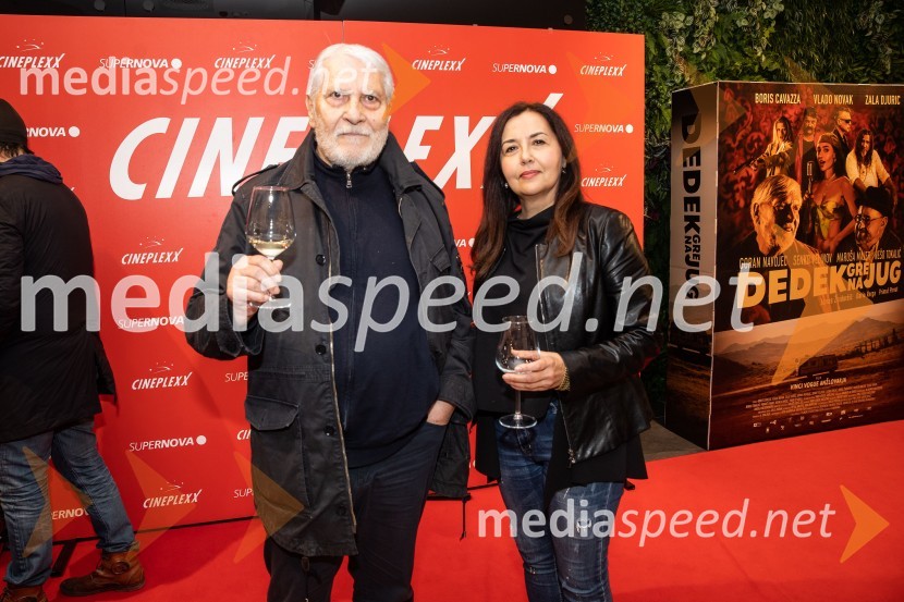  Boris Cavazza, igralec;  Ksenija Mišič, igralkaDedek gre na jug premiera, Cineplexx Ljubljana