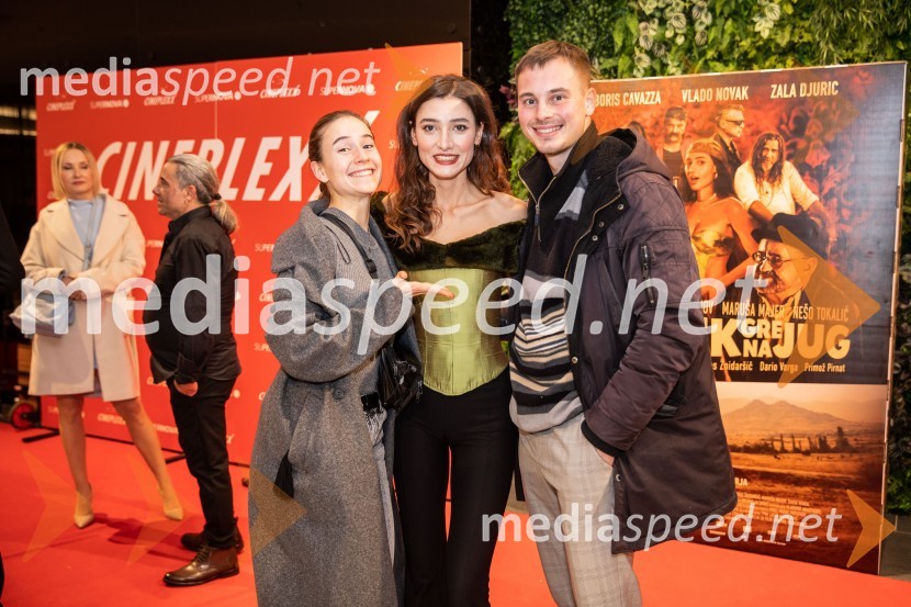  ... ;  Zala Djurić, igralka;  ... Dedek gre na jug premiera, Cineplexx Ljubljana