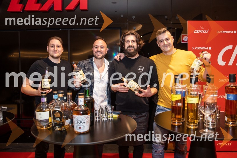 Dedek gre na jug premiera, Cineplexx Ljubljana