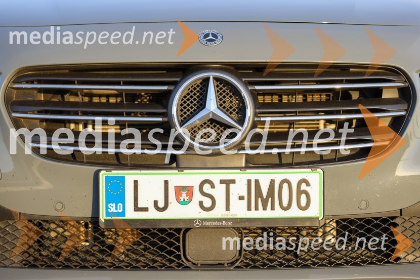 Test Mercedes T