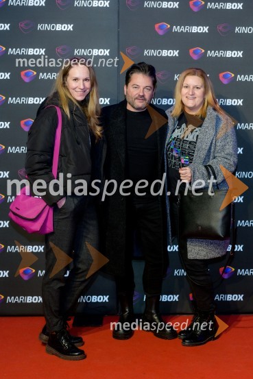  Petra Hanžel;  Miran Bende, direktor agencije Galileo 3000;  Gordana  KosaničPremiera filma Dedek gre na jug, Maribox