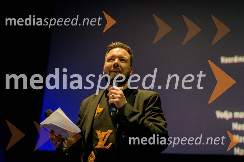  Denis Bende Živčec, novinar, VečerPremiera filma Dedek gre na jug, Maribox