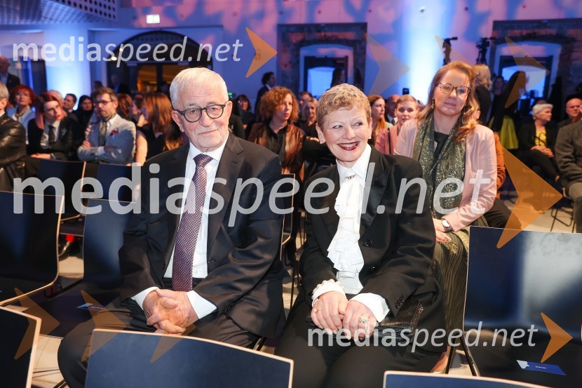 dr. Peter  Čeferin, pravnik, pisatelj;  Rija ČičDelova osebnost leta 2022 je Marjan Pipenbaher