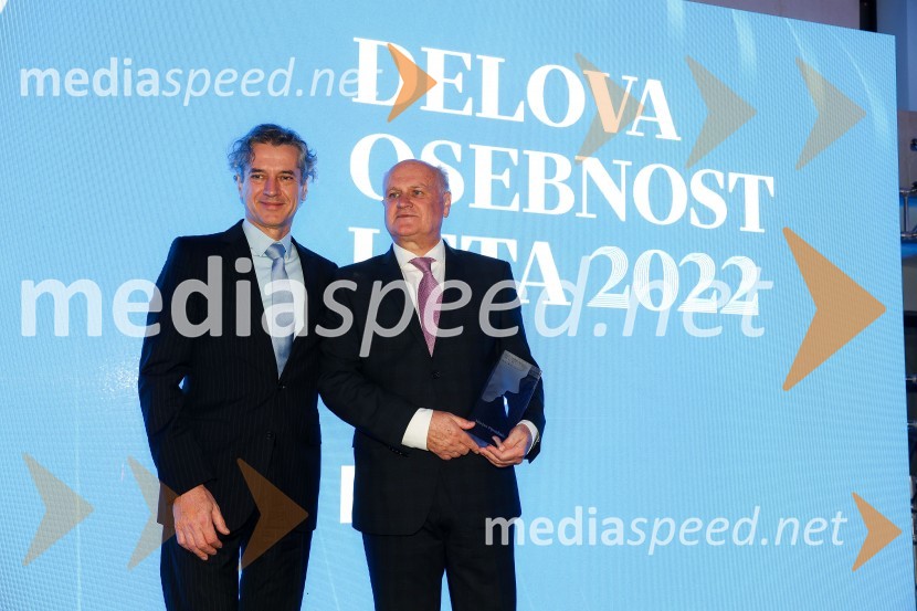 dr. Robert Golob, predsednik vlade RS;  Marjan  Pipenbaher, gradbeni inženir, PontingDelova osebnost leta 2022 je Marjan Pipenbaher