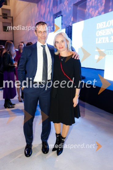  Aleksander Čeferin, odvetnik in predsednik UEFE;  Barbara Čeferin, fotografinja, lastnica in vodja galerije Galerija FotografijaDelova osebnost leta 2022 je Marjan Pipenbaher