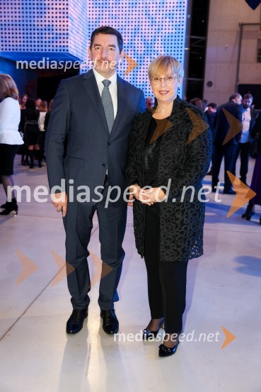 dr. Aleš Musar, lastnik Ruske dače; dr. Nataša Pirc Musar, predsednica Republike SlovenijeDelova osebnost leta 2022 je Marjan Pipenbaher