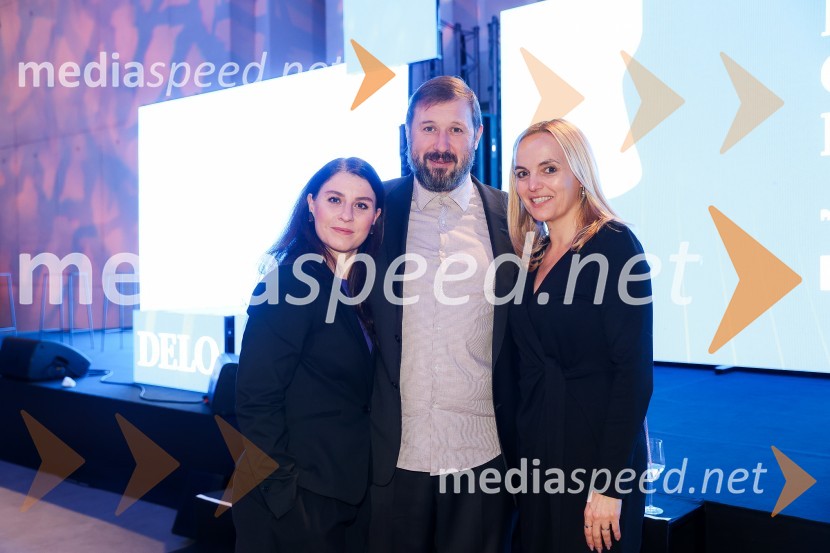  Živa Ploj Peršuh, dirigentka;  Tomo Peršuh, direktor, Slovenski mladinski orkester;  Ajša Vodnik, izvršna direktorica AmCham (Ameriška gospodarska zbornica)Delova osebnost leta 2022 je Marjan Pipenbaher