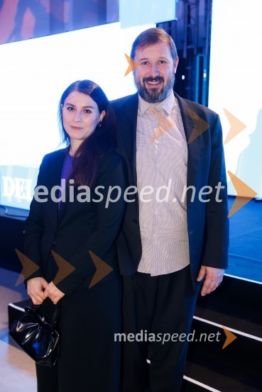  Živa Ploj Peršuh, dirigentka;  Tomo Peršuh, direktor, Slovenski mladinski orkesterDelova osebnost leta 2022 je Marjan Pipenbaher