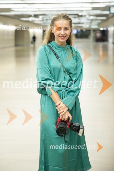  Darja Štravs Tisu, radijska voditeljica, glasbenica in fotografinjaGiselle, romantični balet v dveh dejanjih