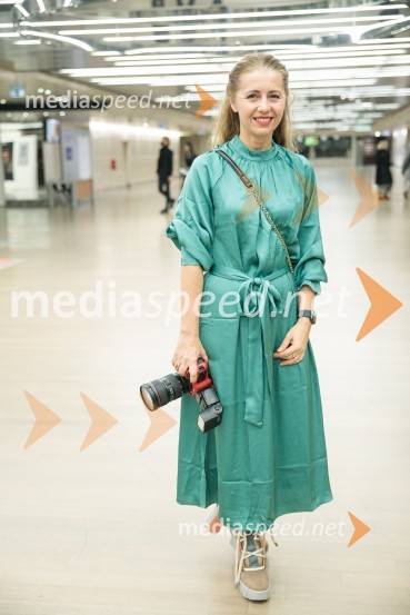  Darja Štravs Tisu, radijska voditeljica, glasbenica in fotografinjaGiselle, romantični balet v dveh dejanjih