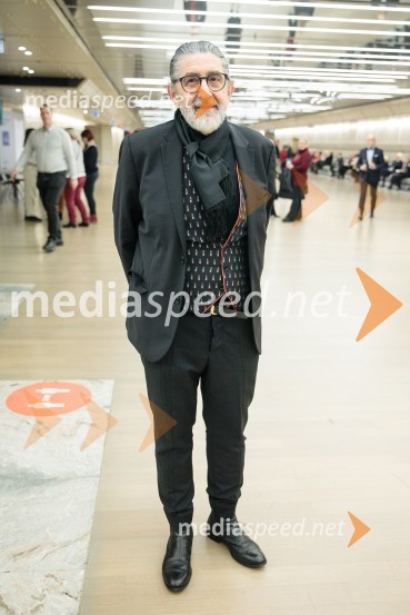  Leo Kulaš, kostumografGiselle, romantični balet v dveh dejanjih