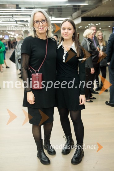  Ksenija Horvat, odgovorna urednica UPE Informativni program RTV SLO;  Anastazija PetrovčičGiselle, romantični balet v dveh dejanjih