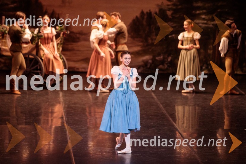  Anastasia Matvienko, baletna plesalkaGiselle, romantični balet v dveh dejanjih