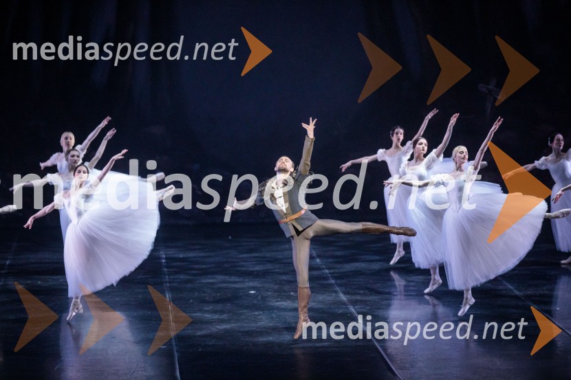  Denis Matvienko, baletni plesalecGiselle, romantični balet v dveh dejanjih