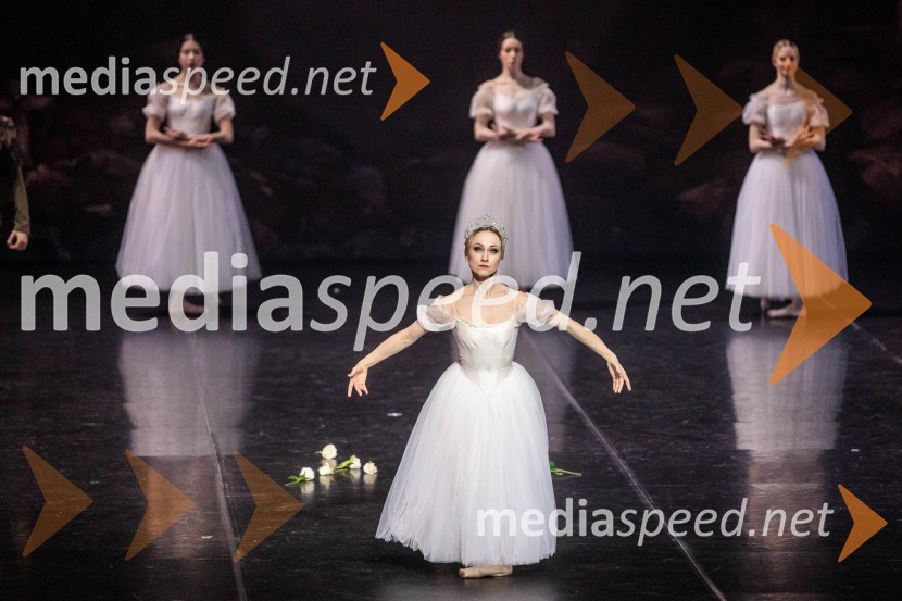  Tjaša Kmetec, balerinaGiselle, romantični balet v dveh dejanjih