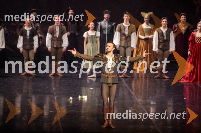  Denis Matvienko, baletni plesalecGiselle, romantični balet v dveh dejanjih