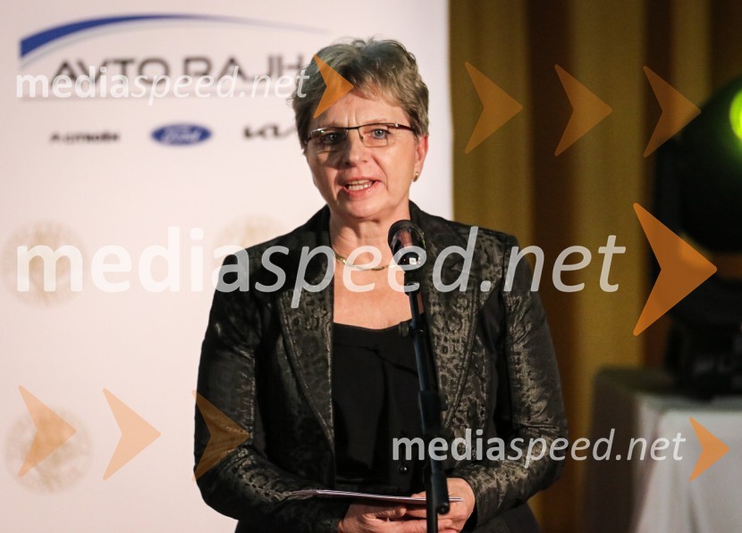  Irena Šinko, ministrica za kmetijstvo, gozdarstvo in prehranoVinska kraljica Slovenije 2023 je Maja Pečarič