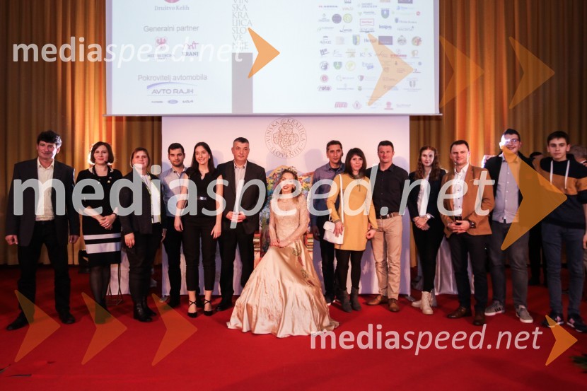  Maja Pečarič, Vinska kraljica Slovenije 2023Vinska kraljica Slovenije 2023 je Maja Pečarič