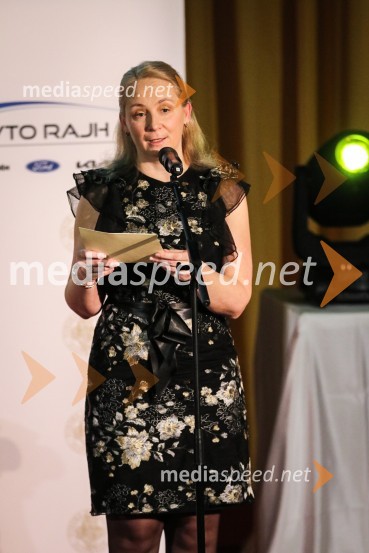 mag. Tjaša Kos, vinogradništvo Kos, Vinska kraljica Slovenije 2002Vinska kraljica Slovenije 2023 je Maja Pečarič