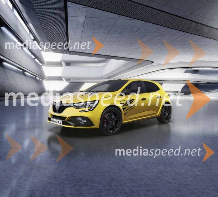 Megane R.S. Ultime, omejena izdaja v počastitev paradnega konja modela v zgodovini podjetja Renault Sport