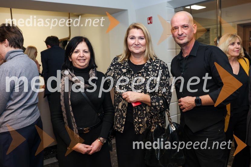  ... ;  ... ;  Miha Golob, upravnik in umetniški vodja, SLG CeljeOblast teme, premiera drame v SLG Celje