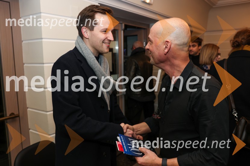  Matija Kovač, župan, MO Celje;  Miha Golob, upravnik in umetniški vodja, SLG CeljeOblast teme, premiera drame v SLG Celje