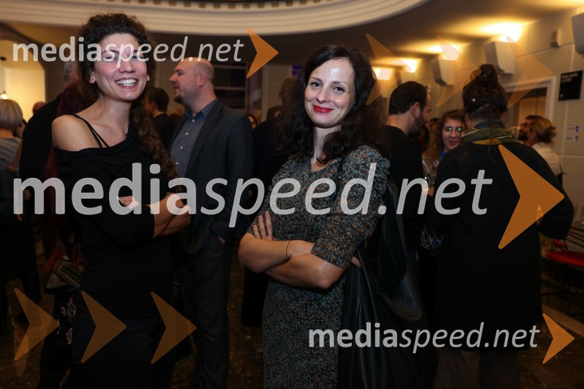  Ana Hočevar;  Daša Skrt, pedagoginja in koreografkaOblast teme, premiera drame v SLG Celje