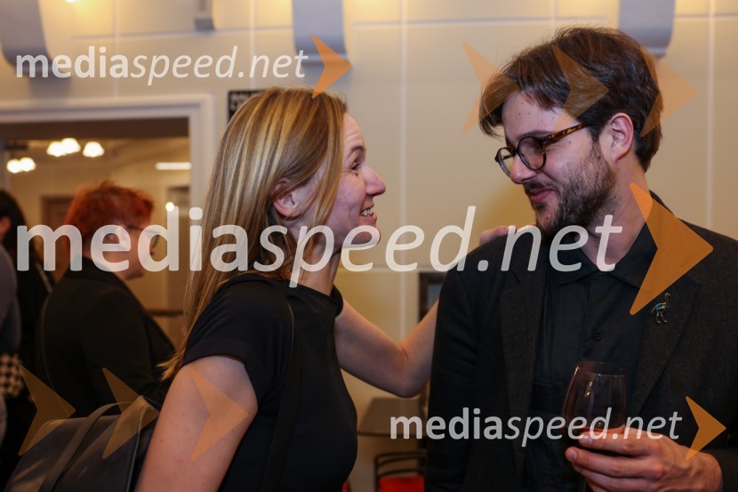  Maša Pelko, režiserka;  Jan Krmelj, režiserOblast teme, premiera drame v SLG Celje